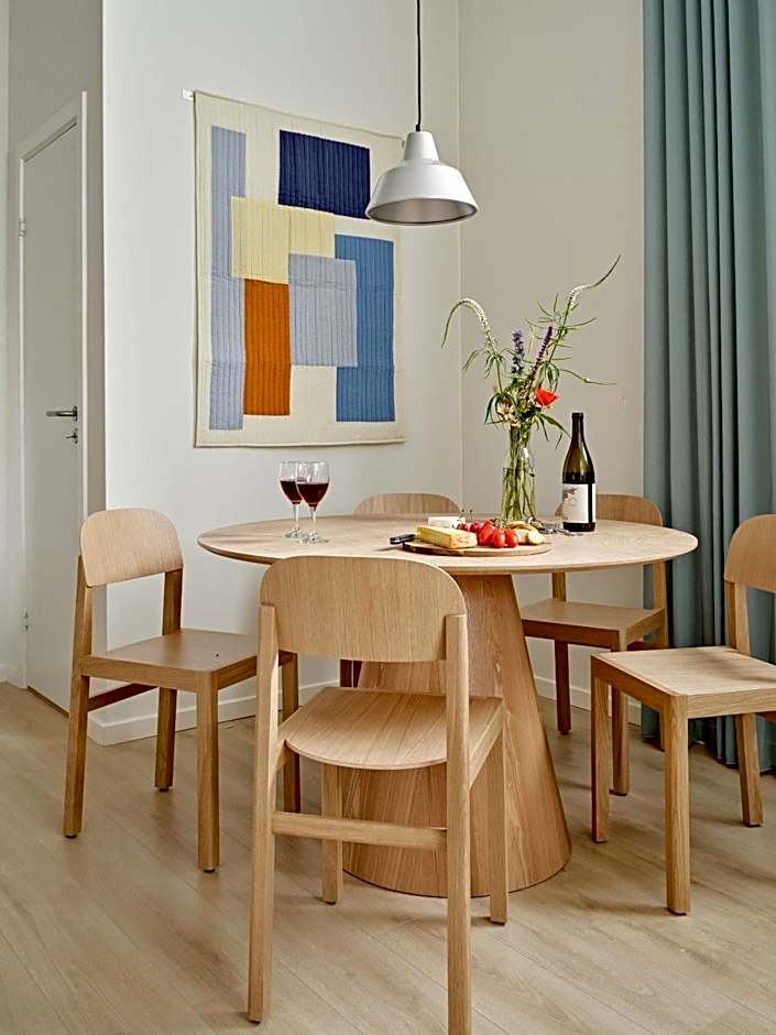 Flora Apartment Hotel