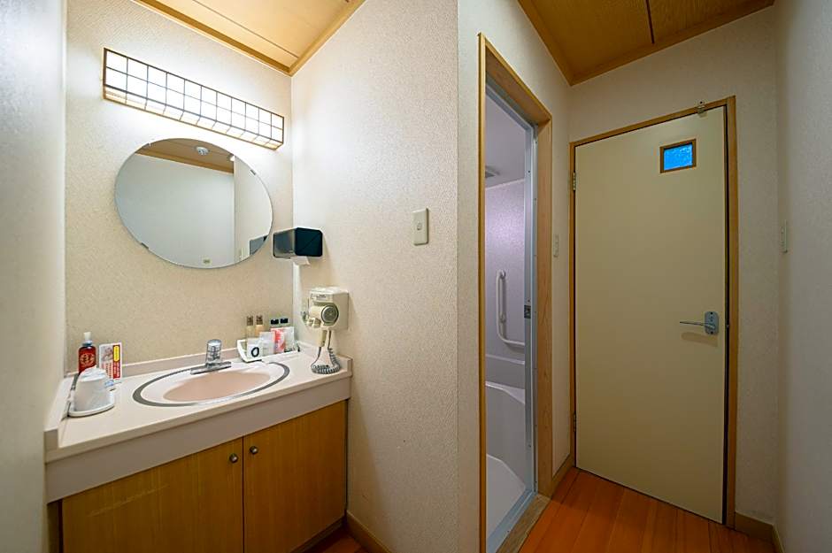 Yufuin Onsen Ryokan Mebaeso