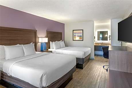 Queen Room with Two Queen Beds