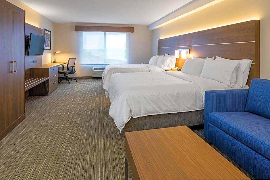 Holiday Inn Express Hotel & Suites North Bay By IHG