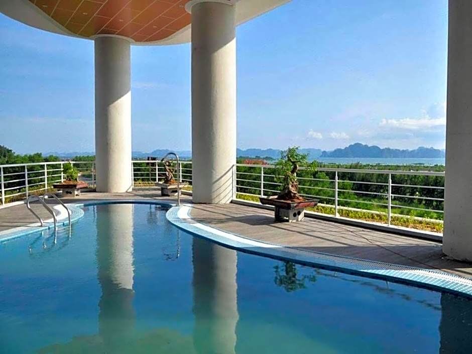 Muong Thanh Grand Ha Long Hotel