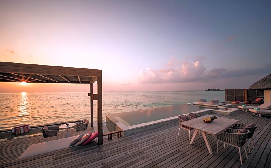 Four Seasons Resort Maldives at Kuda Huraa