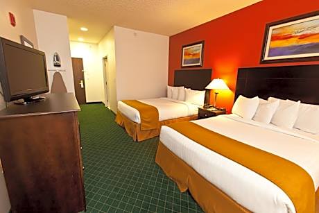 Queen Room with Two Queen Beds