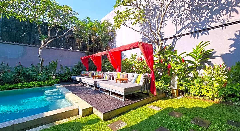 Seminyak Icon - by Karaniya Experience