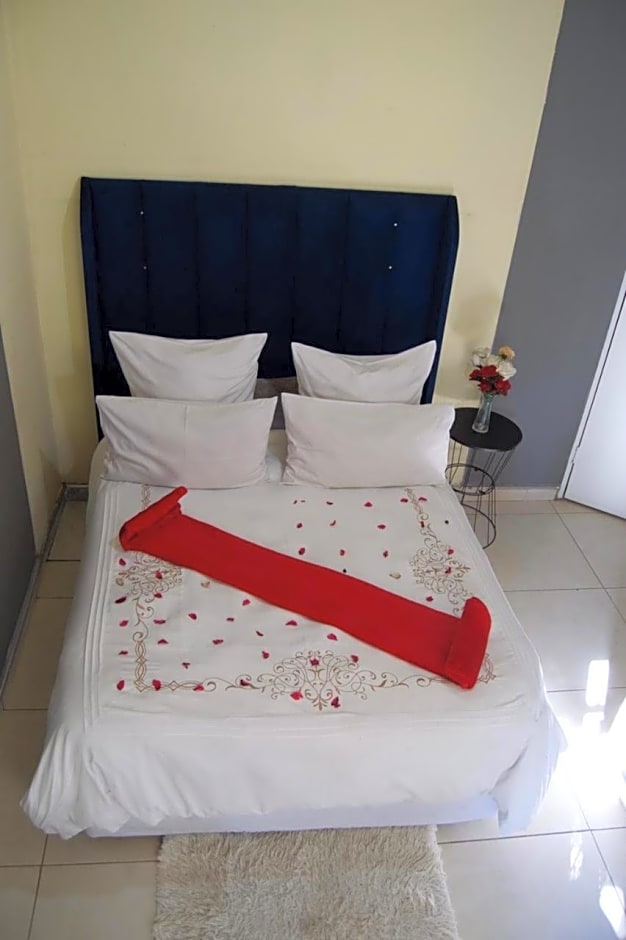 Warmbaths Thai Spa and Guest House