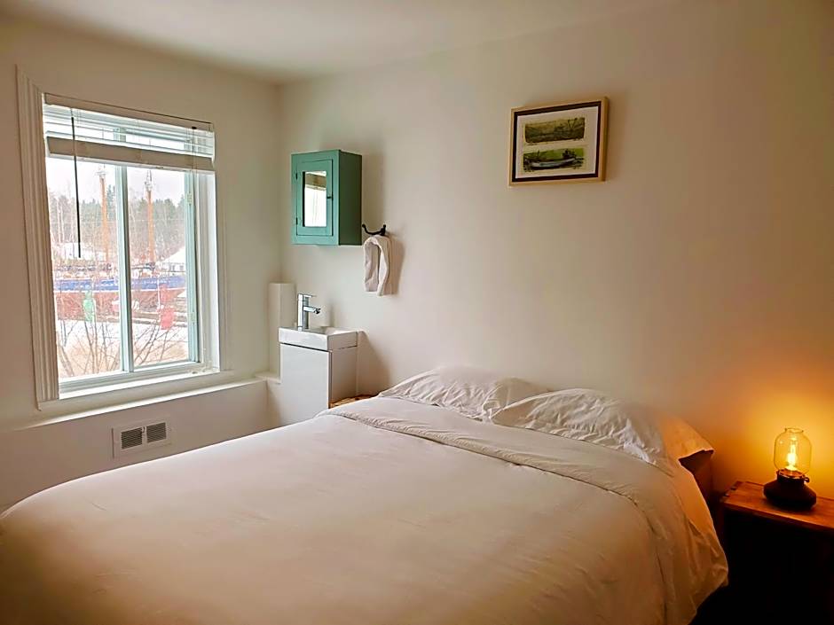 Auberge de la rive de Charlevoix - Auberge de jeunesse familiale pour voyageurs de tous âges