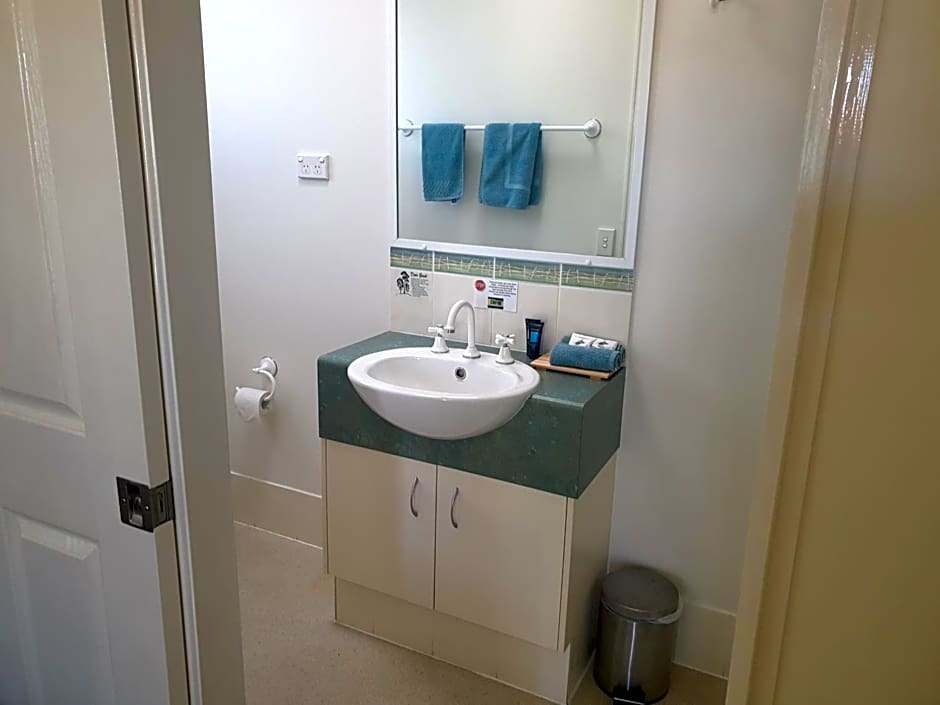 Warrego Motel