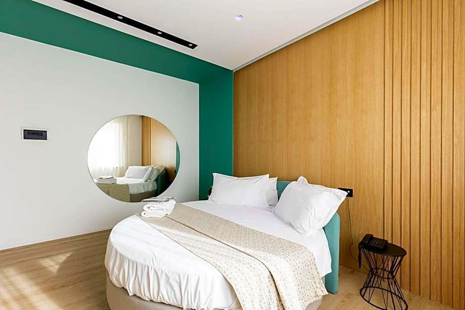 Plana Hotel
