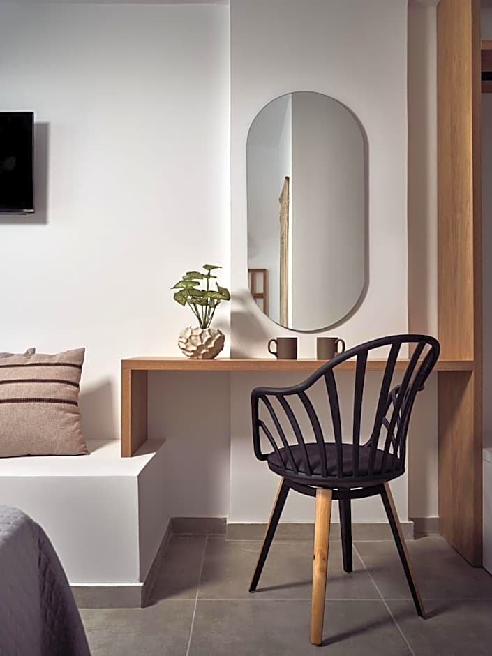 Cassiopeia Rooms & Suites