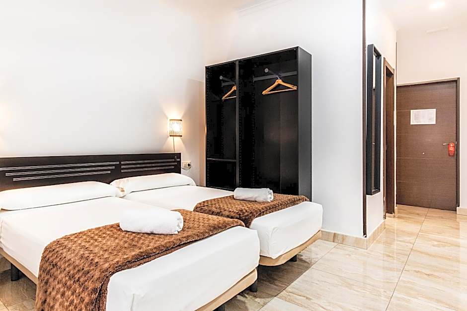 Hostal Rincón de Sol - Centro Madrid - Self Checkin