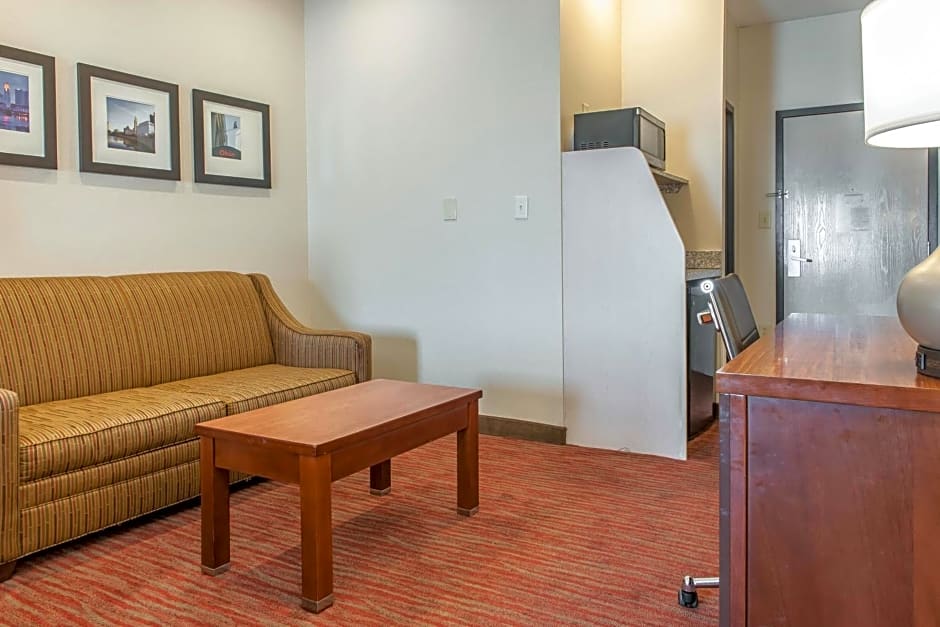 Comfort Suites Columbus
