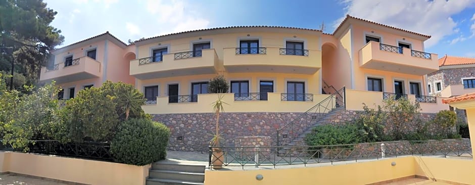 Ai Yannis Suites and Apartments Hotel