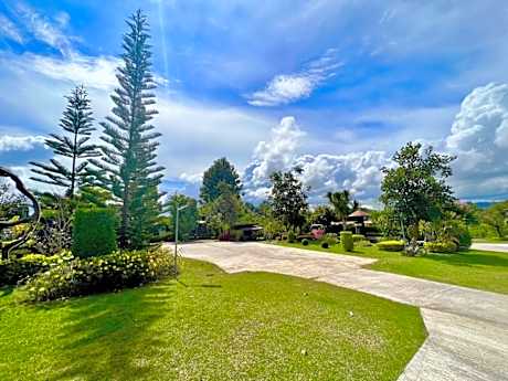 Pruksa View  Homestay