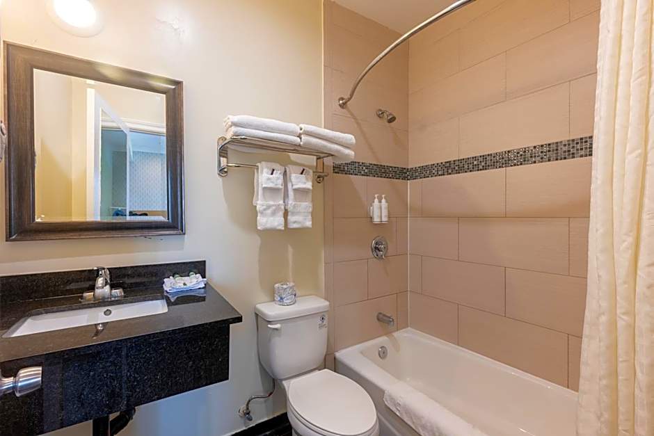 Hollywood City Inn