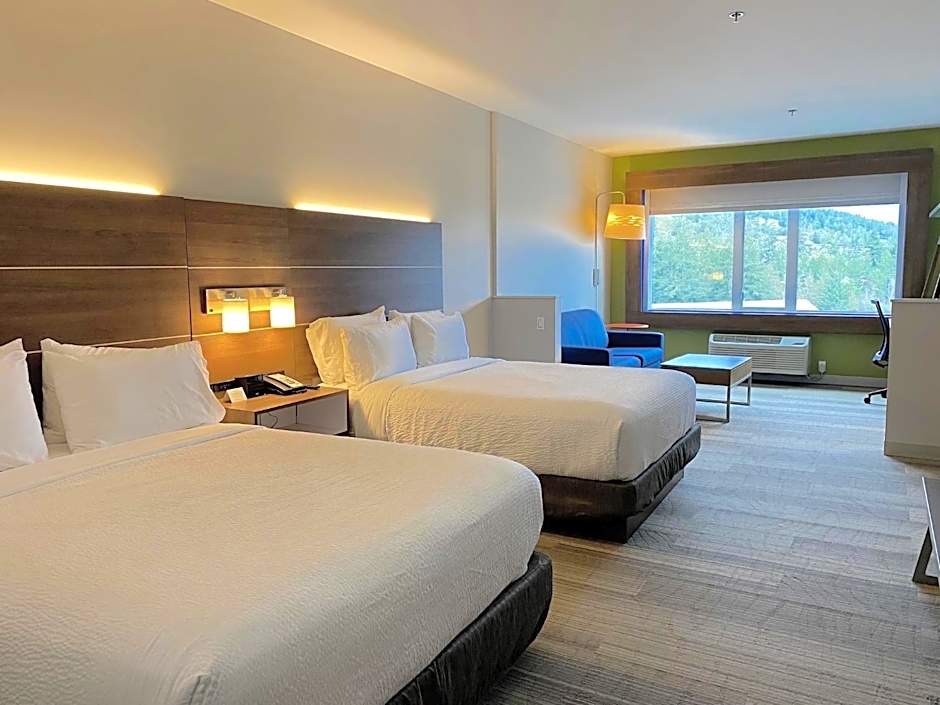 Holiday Inn Express & Suites Victoria-Colwood By IHG