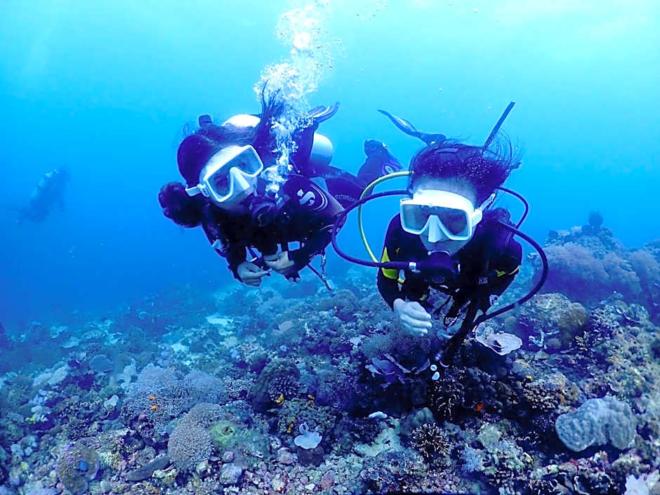 PamAnilao and Padoy's Dive Camp