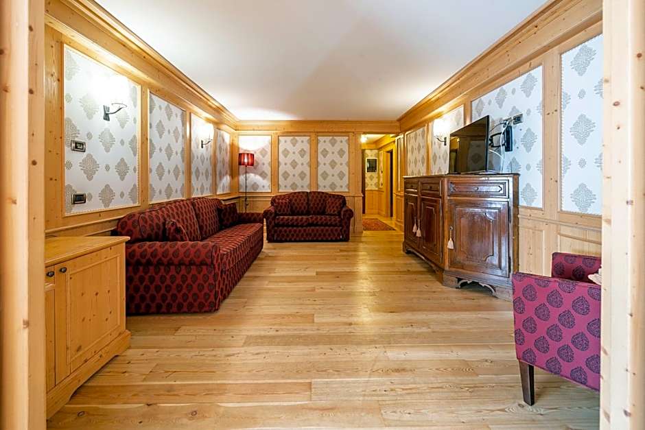 Cristal Palace Hotel