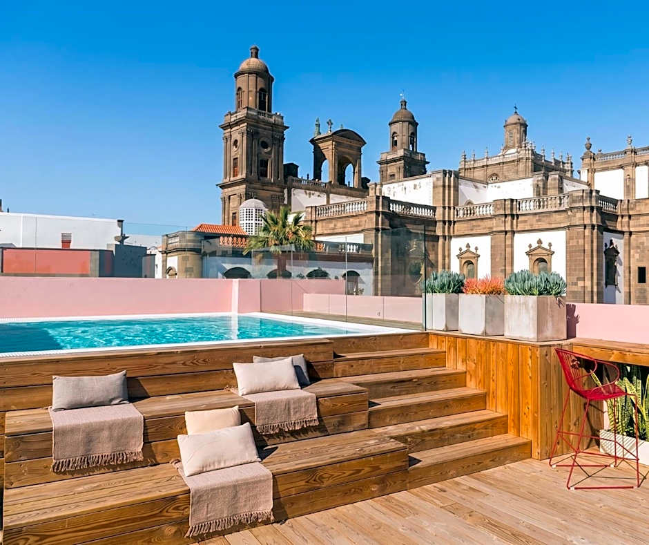 VEINTIUNO Emblematic Hotels - Adults Only