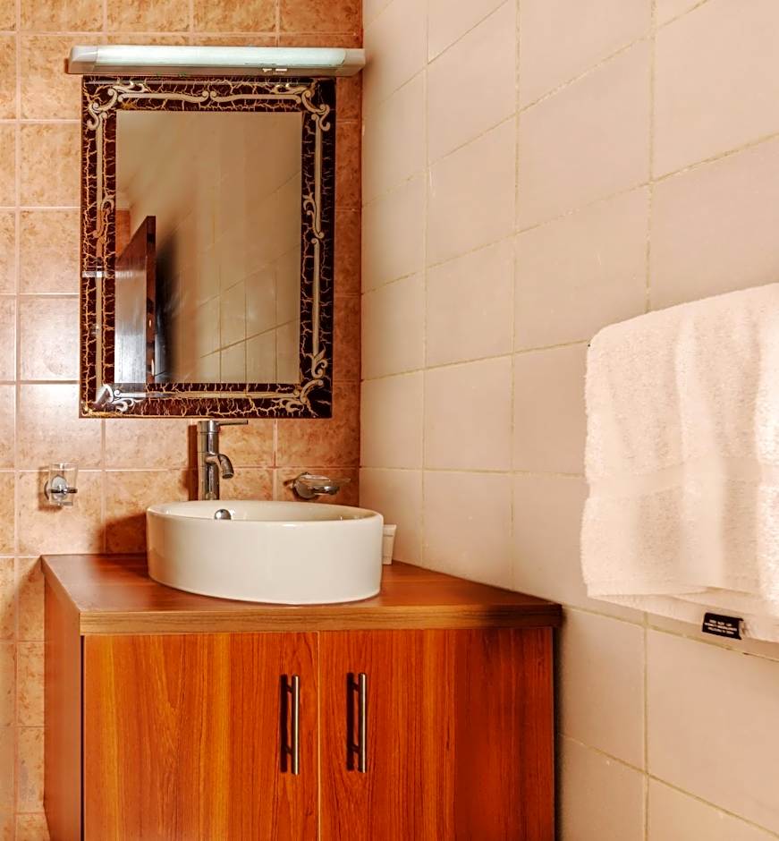 Bravo Royal Hotel Suites