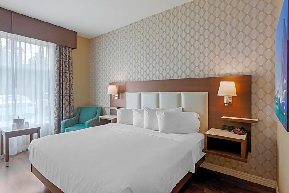 BW Plus St. John's Airport Hotel and Suites