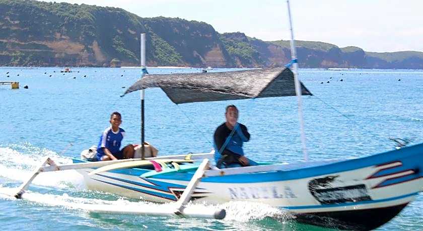 Duyung Rooms and Resto