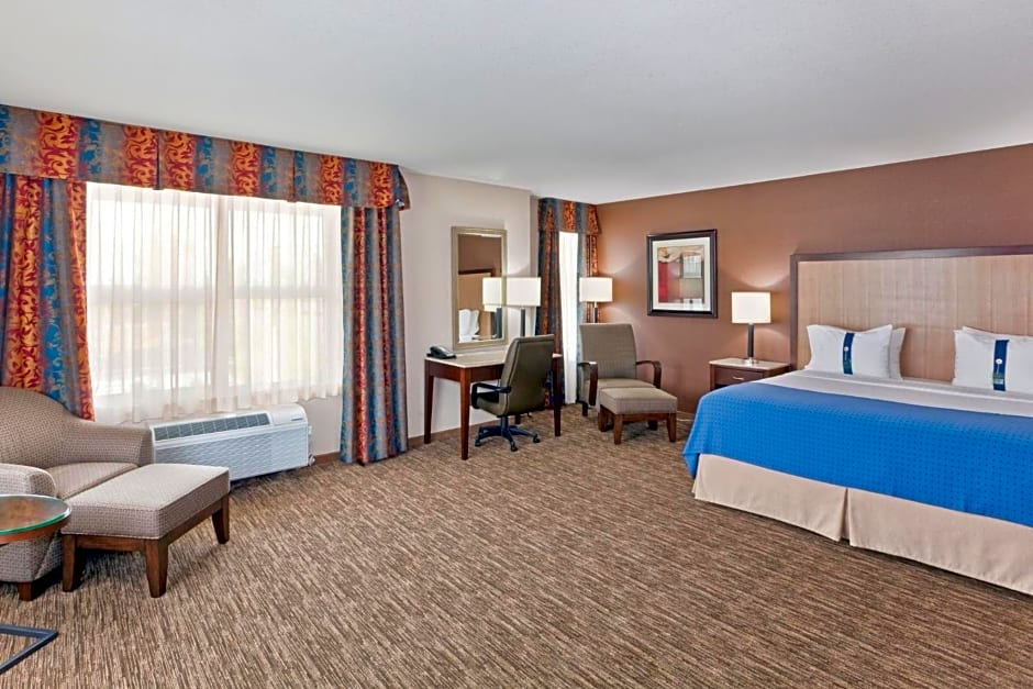 Holiday Inn Hotel & Suites Surrey East - Cloverdale