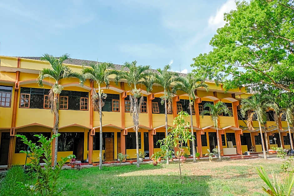 OYO 1342 Uniga Malang Family Residence