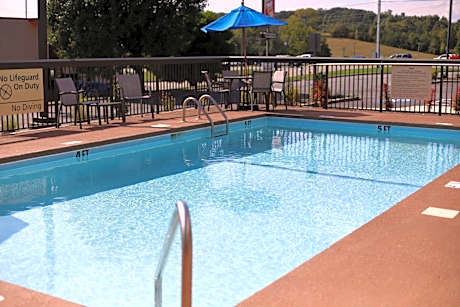 Hampton Inn By Hilton Greeneville