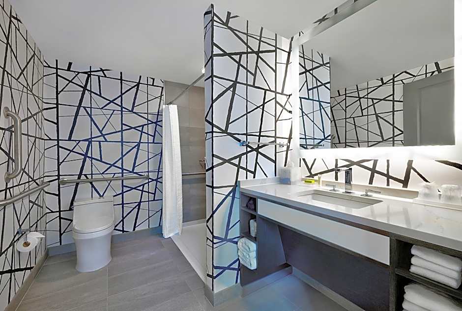 Le Meridien St. Louis Downtown