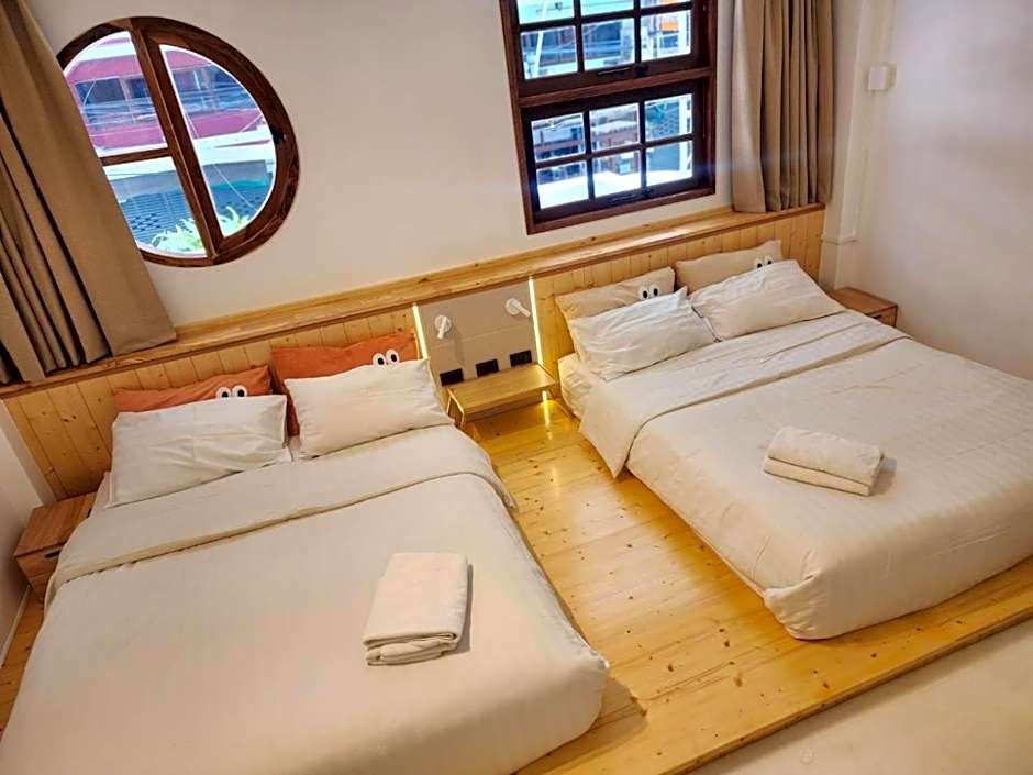 Jellyfish Hostel