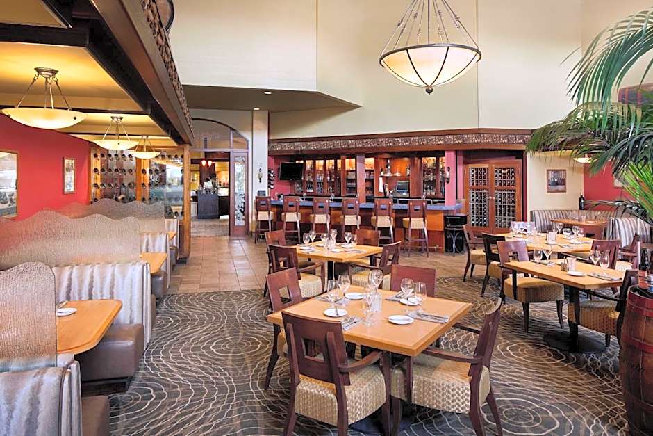 DoubleTree By Hilton Hotel Ontario Airport