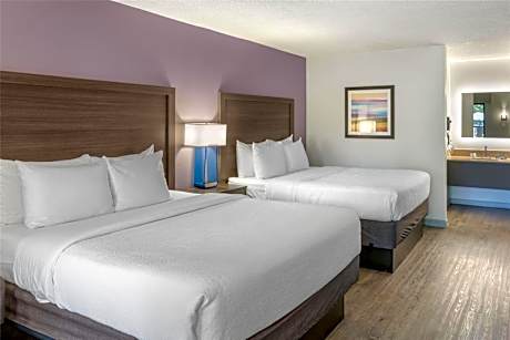 Queen Room with Two Queen Beds