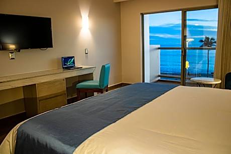 King Room with Sea View