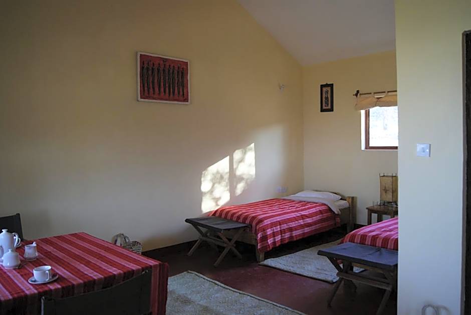 African Sunrise Lodge and Campsite