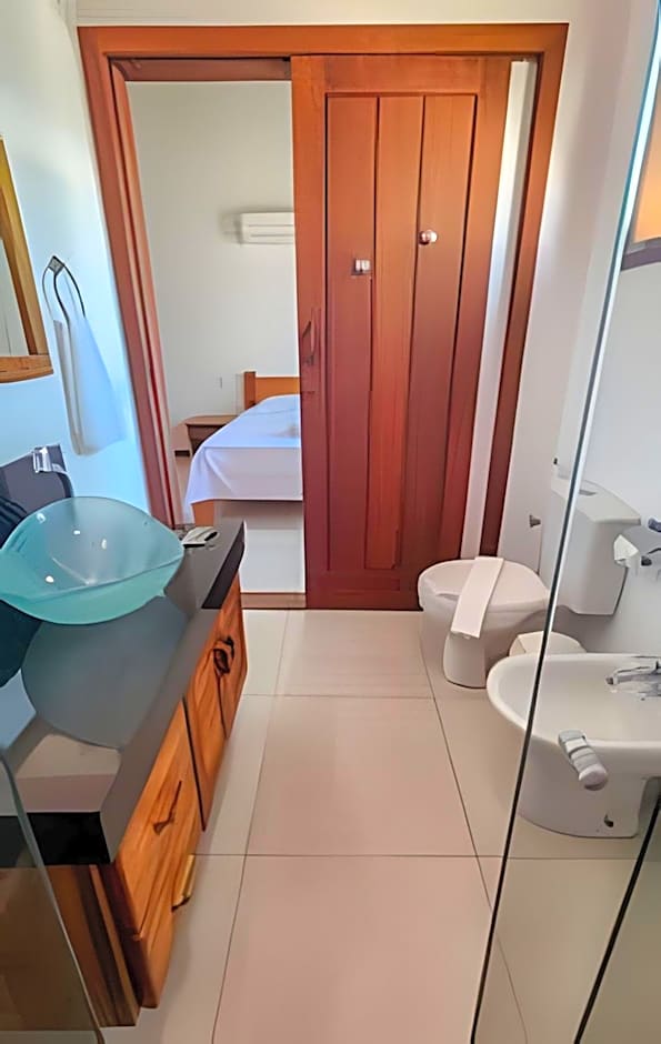450m PRAIA de Taperapuan; Piscina; 2 quartos; WiFi 300 mbs; Churrasqueira; Estacionamento Gratuito 1 carro