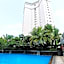 Java Paragon Hotel & Residences