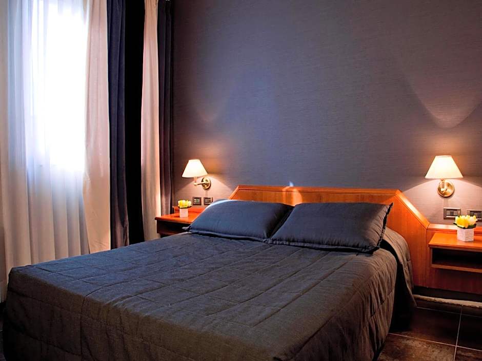 Zone Hotel