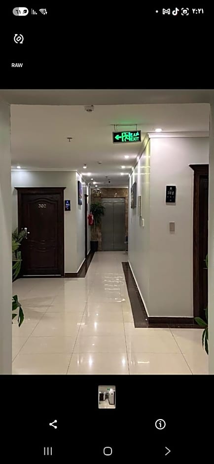 شقق مسكن الضيافة للشقق المخدومة