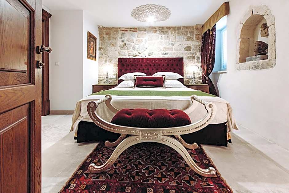 Villa Nepos Hotel