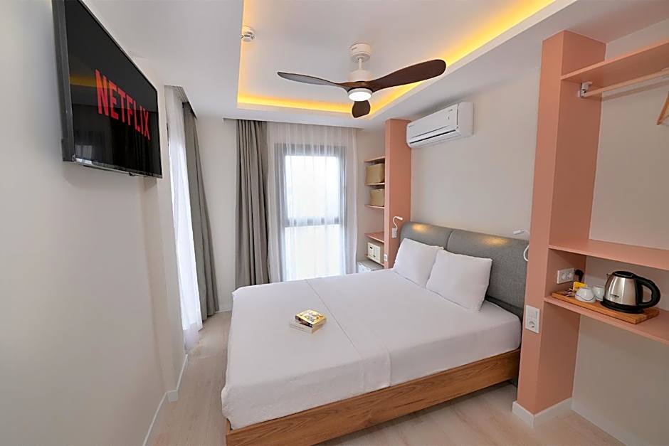 Calis Hotel