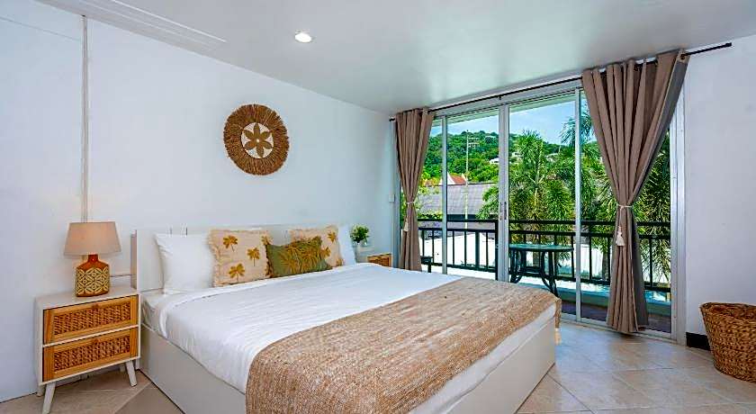 Kata Station Boutique Hotel, Kata Beach