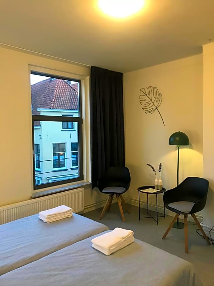 Kleinschalig Hostel in Deventer, hartje stad, aan de IJssel,
