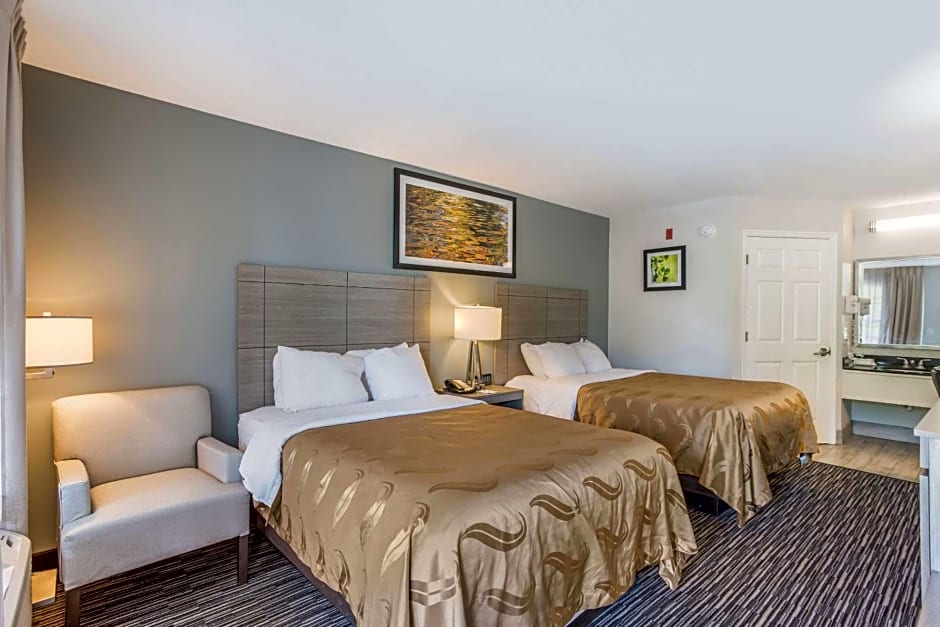 Quality Inn Gallatin-Nashville Metro