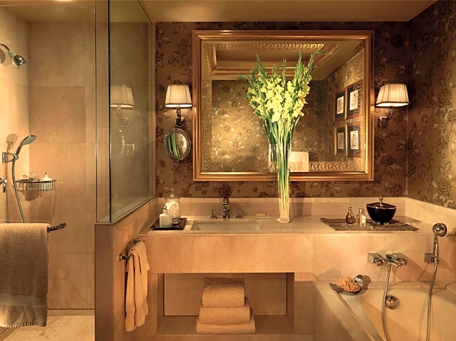 Four Seasons Hotel Beirut