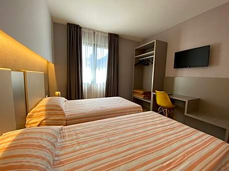 Double Room with Extra Bed