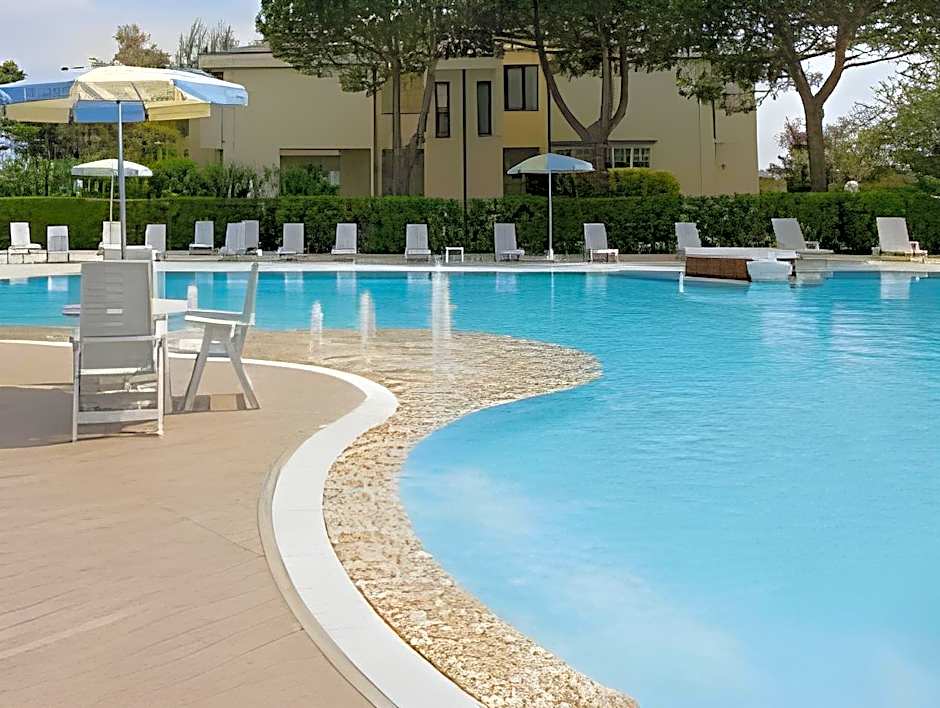 Hotel Luxor