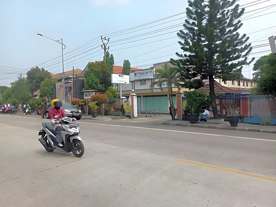 SPOT ON 91563 Hotel Meilias