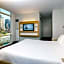 YOTEL New York Times Square