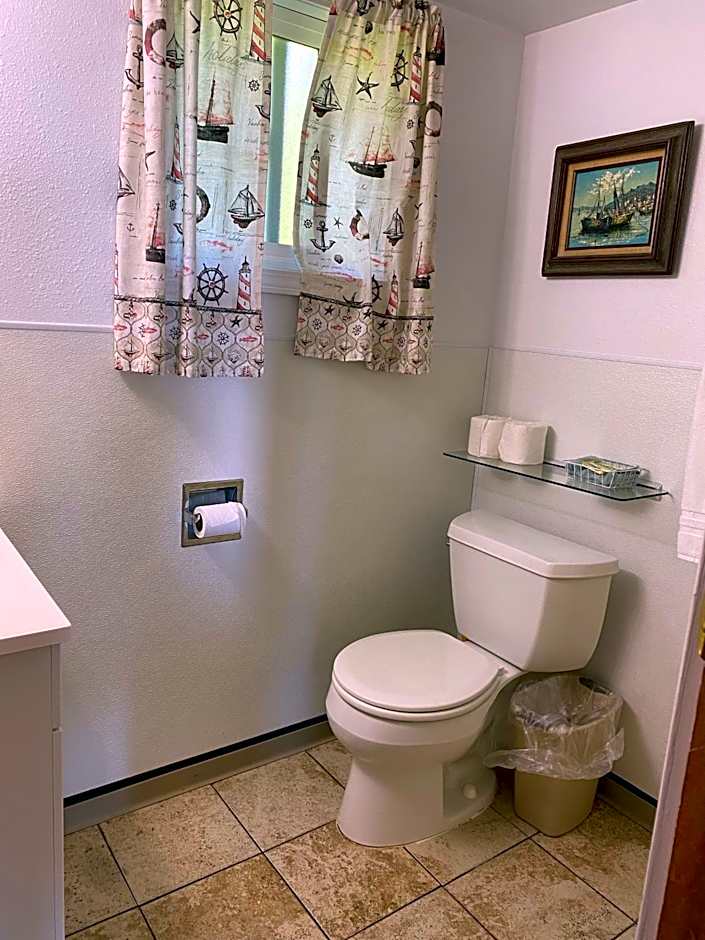 Oceanside Ocean Front Cabins