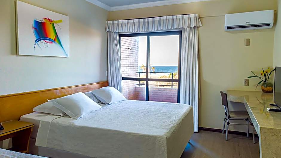 Golden Beach Hotel